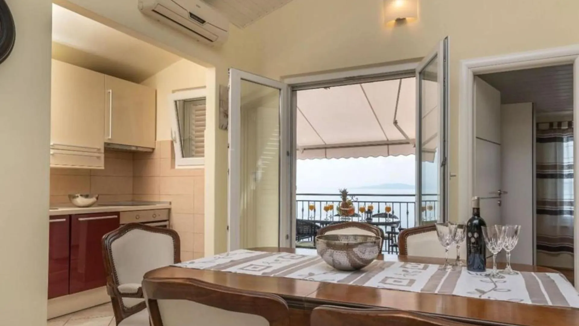 Apartment Villa Daniela - Three Bedroom Apartment With Terrace Trogir