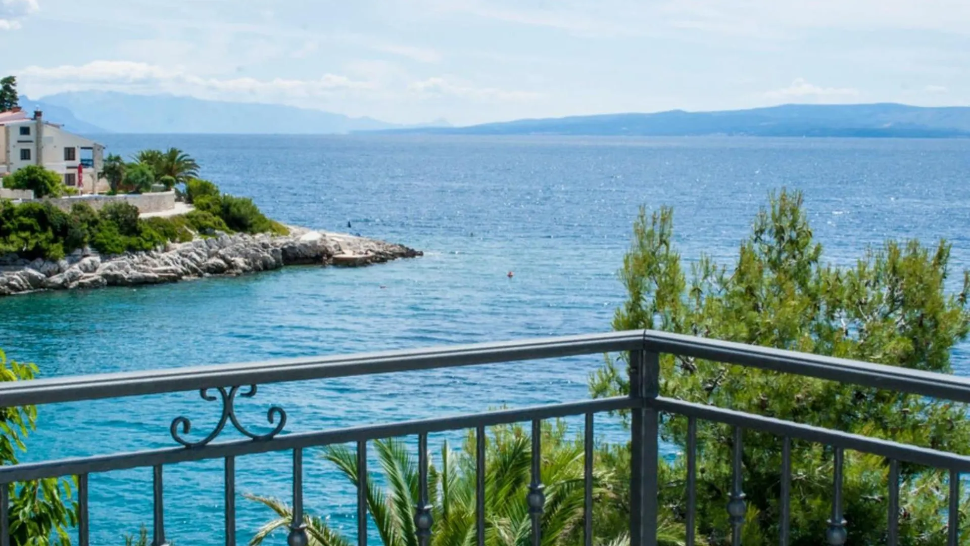 Apartment Villa Daniela - Three Bedroom Apartment With Terrace Trogir