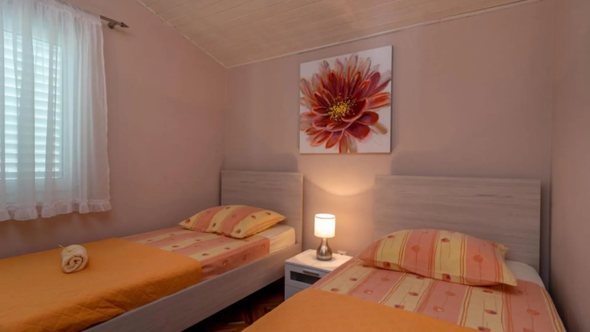 Apartment Villa Daniela - Three Bedroom Apartment With Terrace Trogir